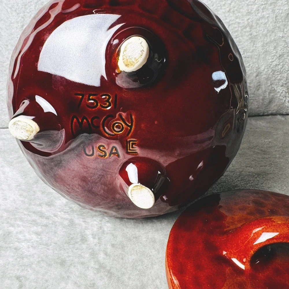 Mccoy pottery bean